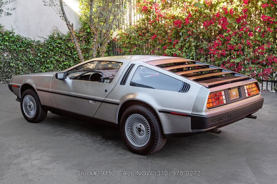 1981 DeLorean DMC-12