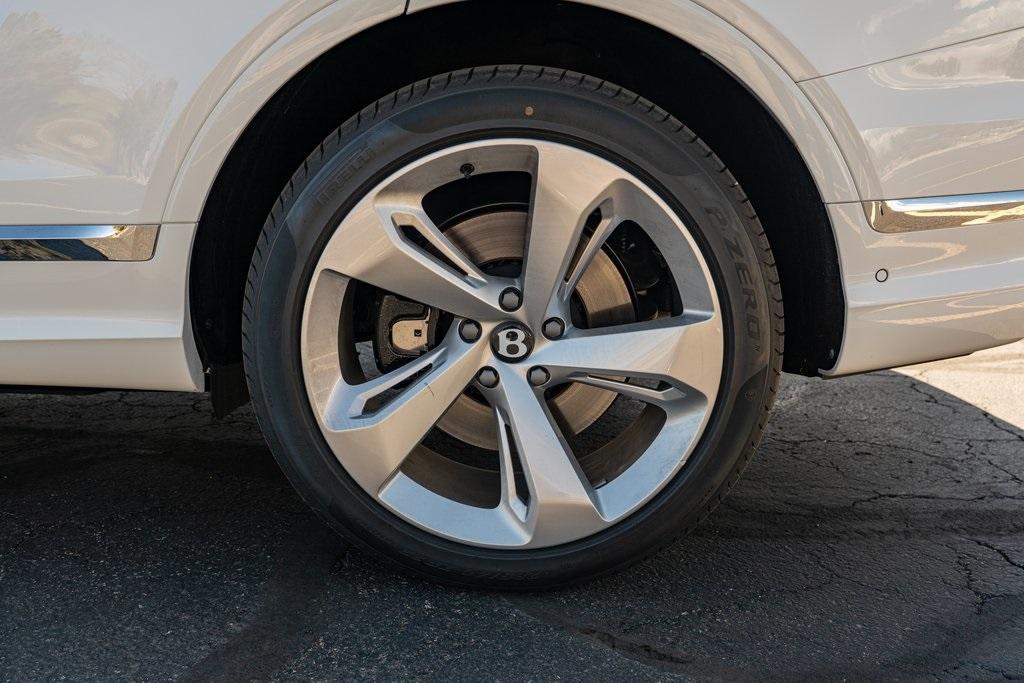 2025 Bentley Bentayga