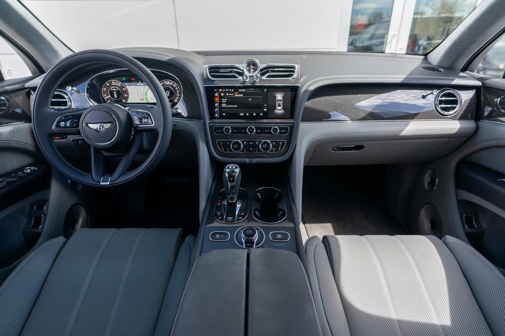 2025 Bentley Bentayga