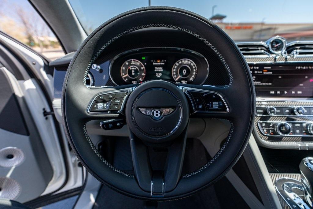 2025 Bentley Bentayga