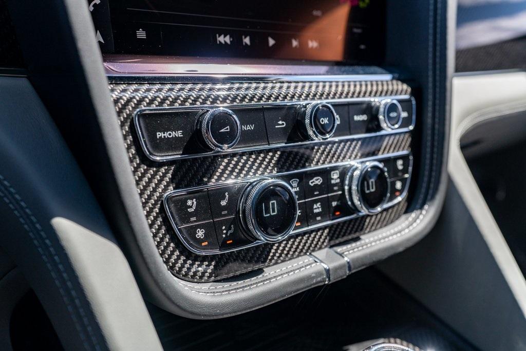 2025 Bentley Bentayga