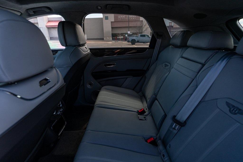 2025 Bentley Bentayga