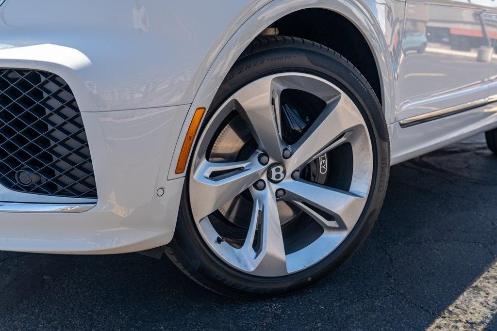 2025 Bentley Bentayga