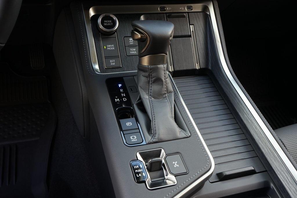 2025 Lexus GX 550