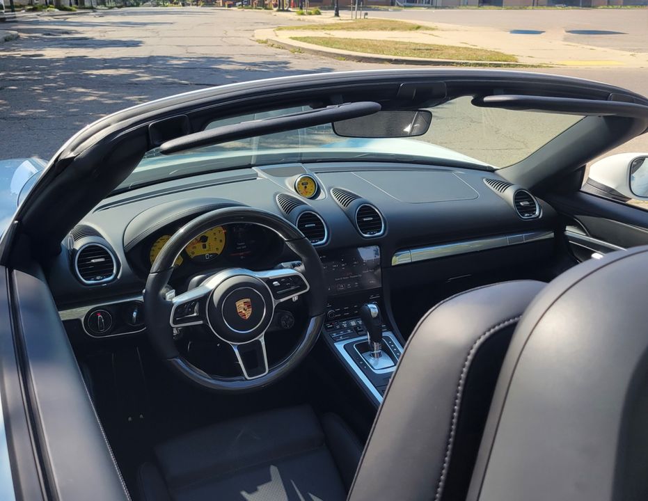 2025 Porsche 718 Boxster