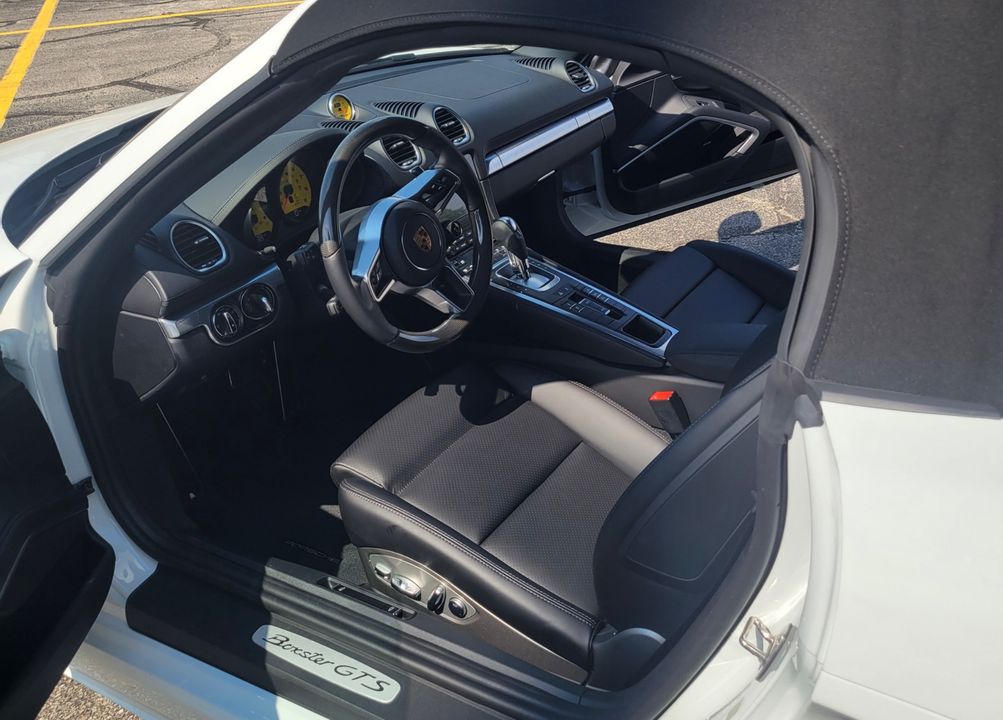 2025 Porsche 718 Boxster