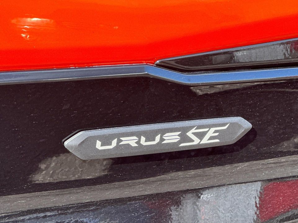 2025 Lamborghini Urus