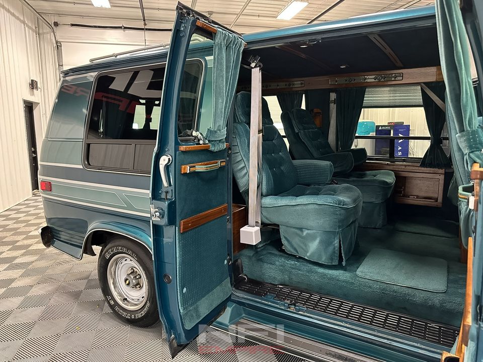 1993 Chevrolet G-Series G20
