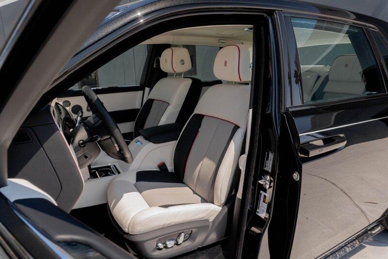 2024 Rolls-Royce Phantom