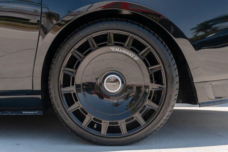 2024 Rolls-Royce Phantom