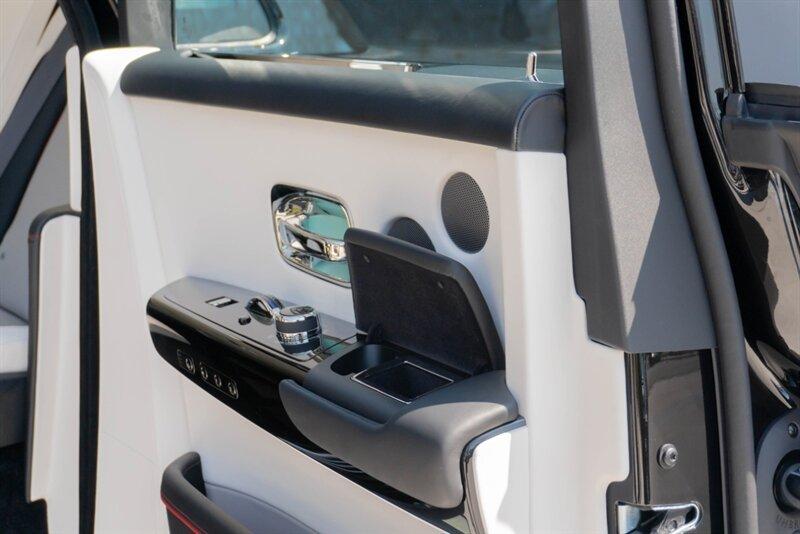 2024 Rolls-Royce Phantom