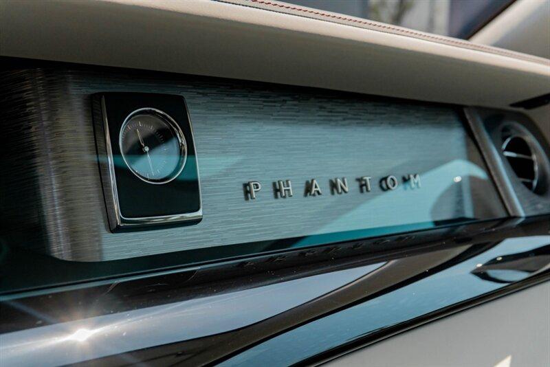 2024 Rolls-Royce Phantom