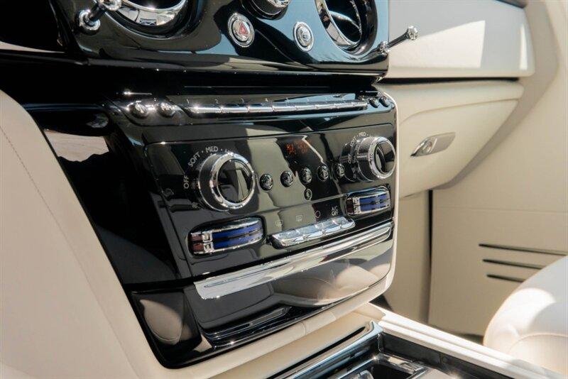 2024 Rolls-Royce Phantom