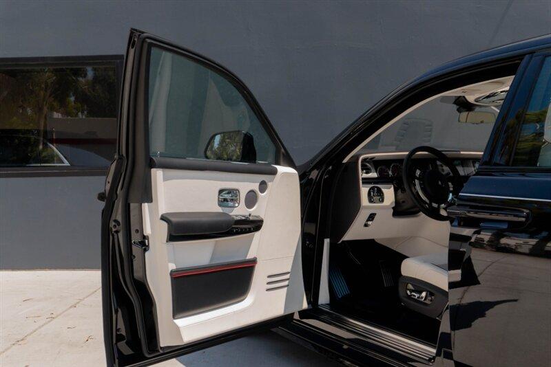 2024 Rolls-Royce Phantom