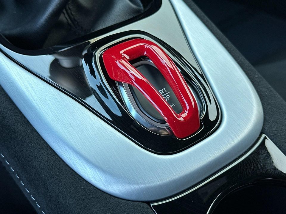 2025 Lotus Emira