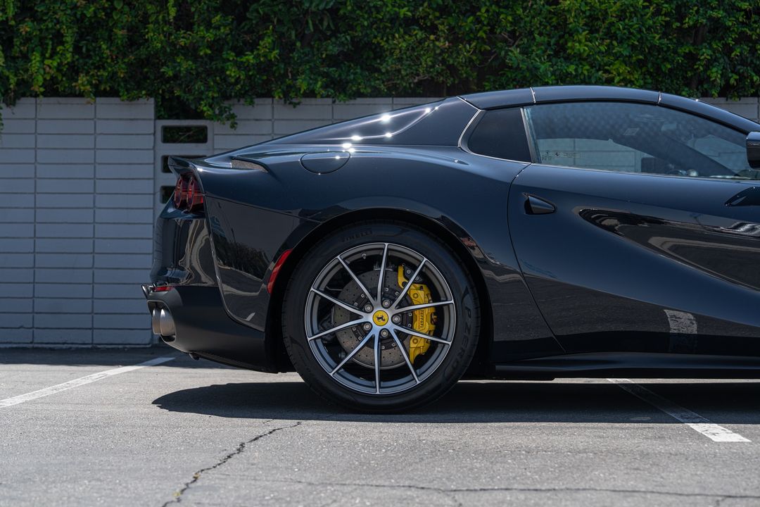 2023 Ferrari 812 GTS