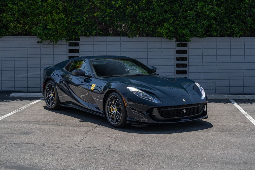 2023 Ferrari 812 GTS