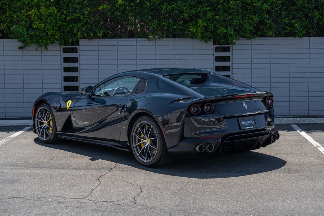 2023 Ferrari 812 GTS