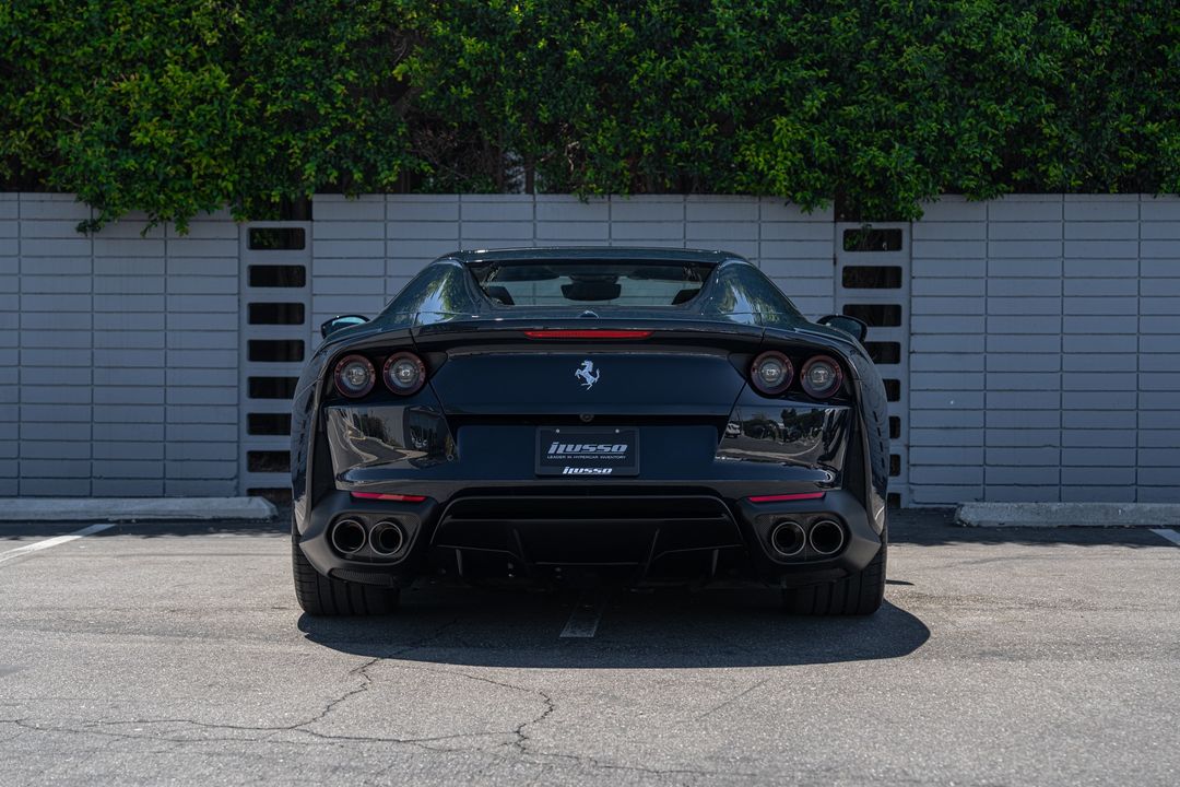 2023 Ferrari 812 GTS