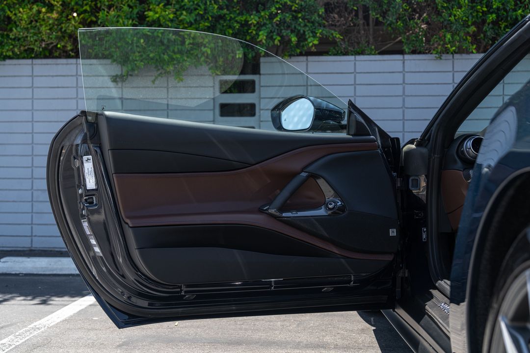 2023 Ferrari 812 GTS