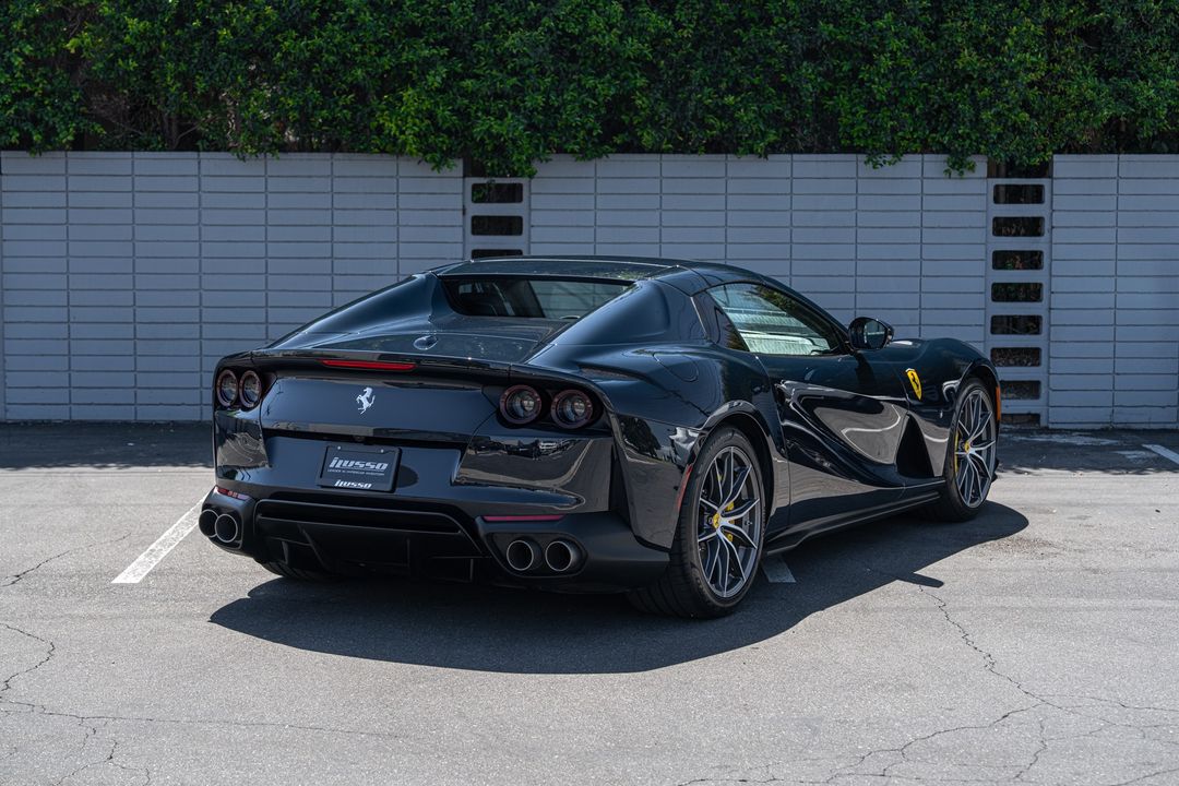 2023 Ferrari 812 GTS