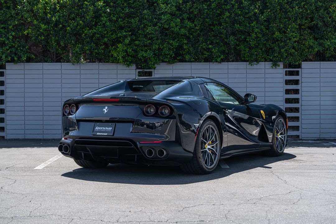 2023 Ferrari 812 GTS