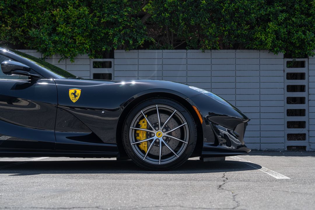 2023 Ferrari 812 GTS