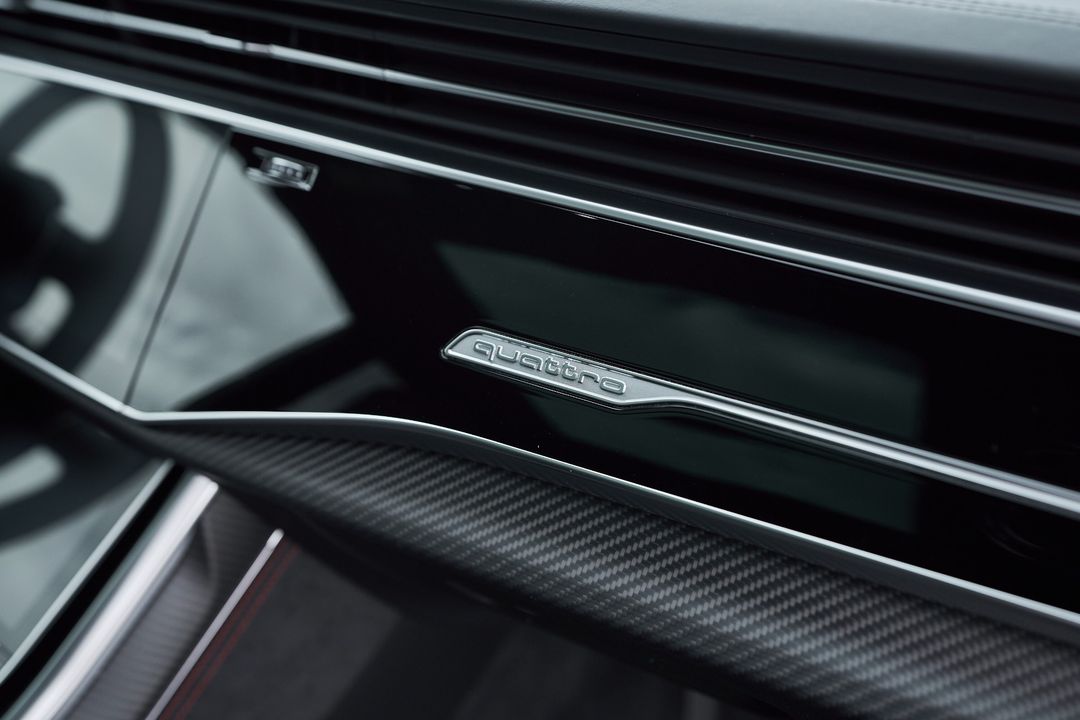 2024 Audi RS Q8