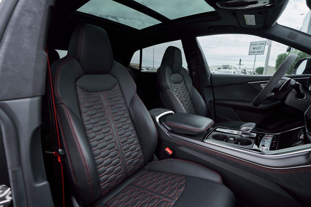2024 Audi RS Q8