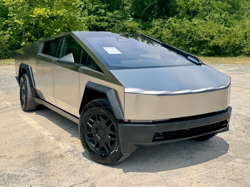 2024 Tesla Cybertruck