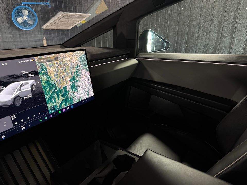 2024 Tesla Cybertruck