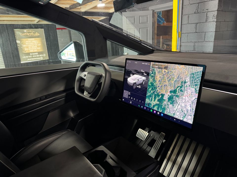 2024 Tesla Cybertruck