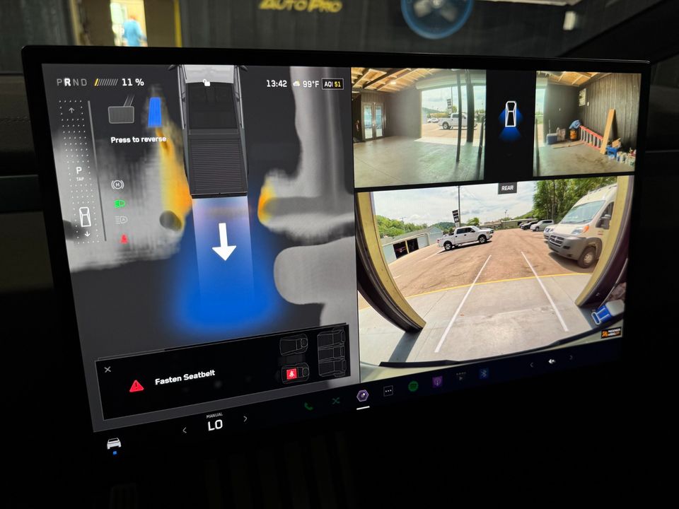 2024 Tesla Cybertruck