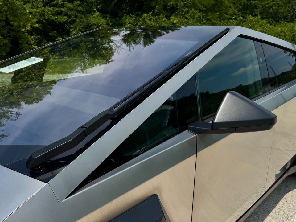 2024 Tesla Cybertruck