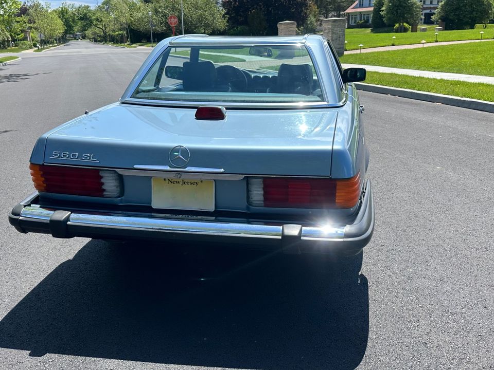 1986 Mercedes-Benz 560SL