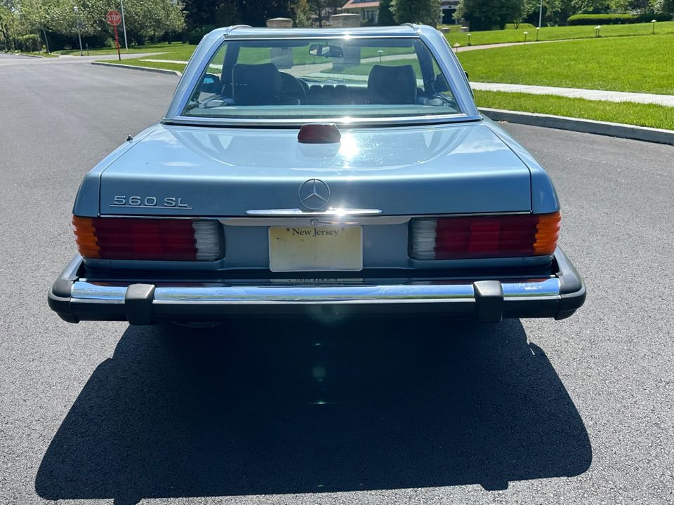 1986 Mercedes-Benz 560SL