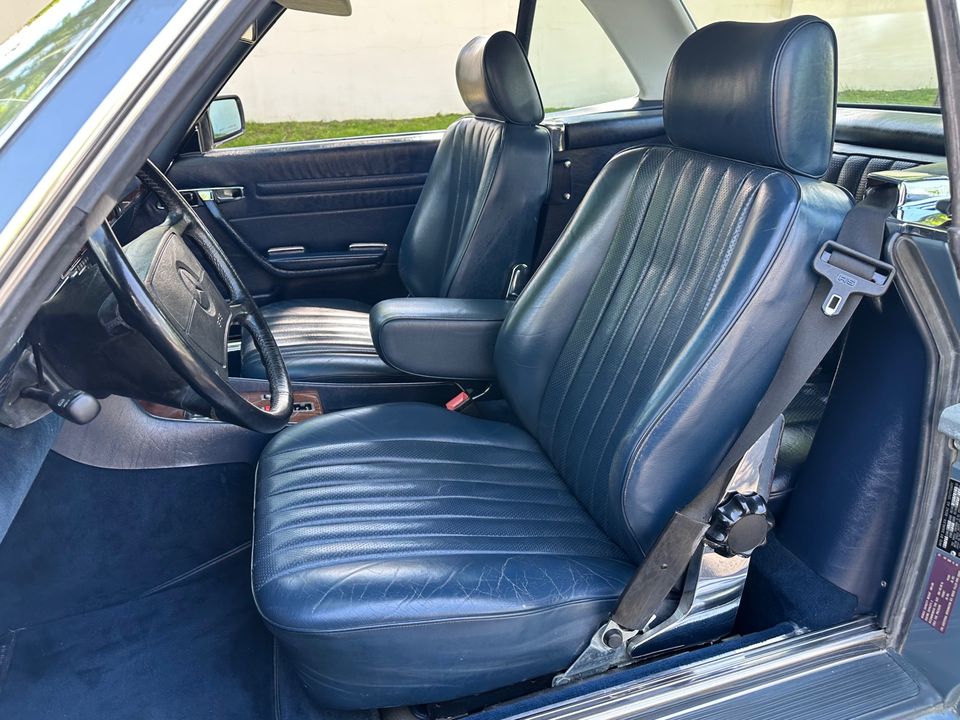 1986 Mercedes-Benz 560SL