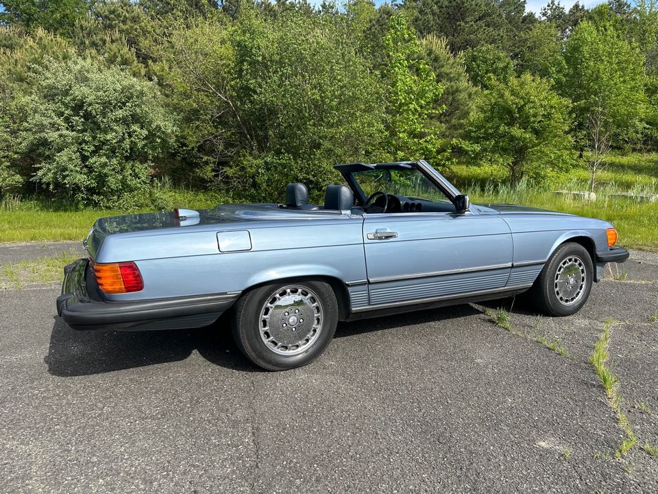1986 Mercedes-Benz 560SL