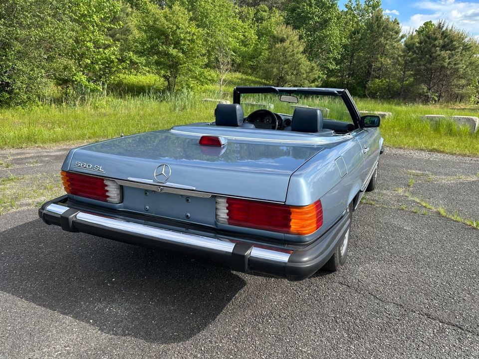1986 Mercedes-Benz 560SL