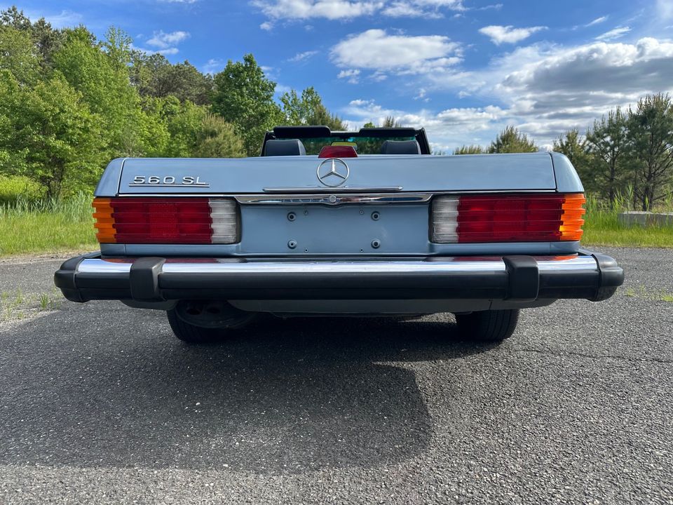 1986 Mercedes-Benz 560SL