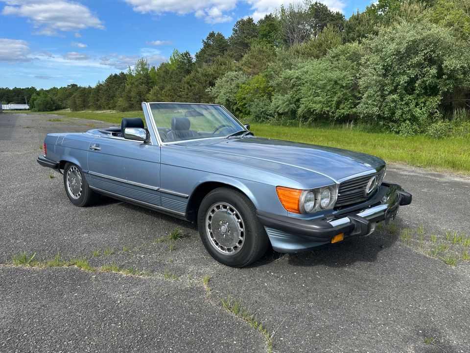 1986 Mercedes-Benz 560SL