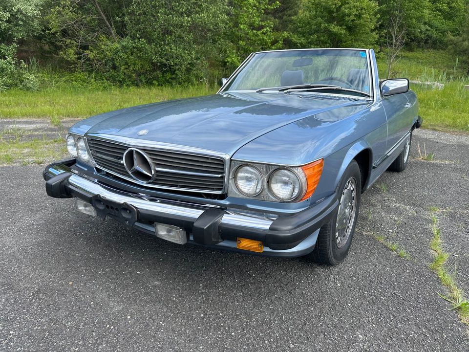 1986 Mercedes-Benz 560SL