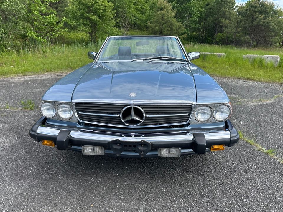 1986 Mercedes-Benz 560SL