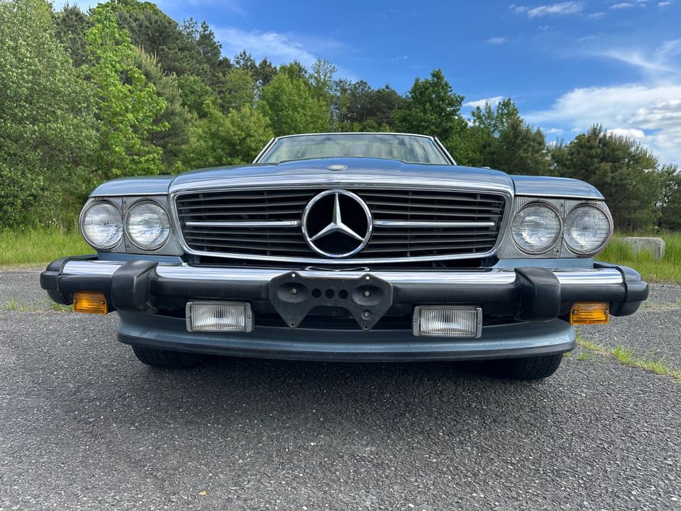 1986 Mercedes-Benz 560SL