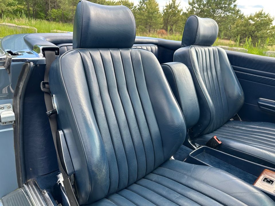 1986 Mercedes-Benz 560SL