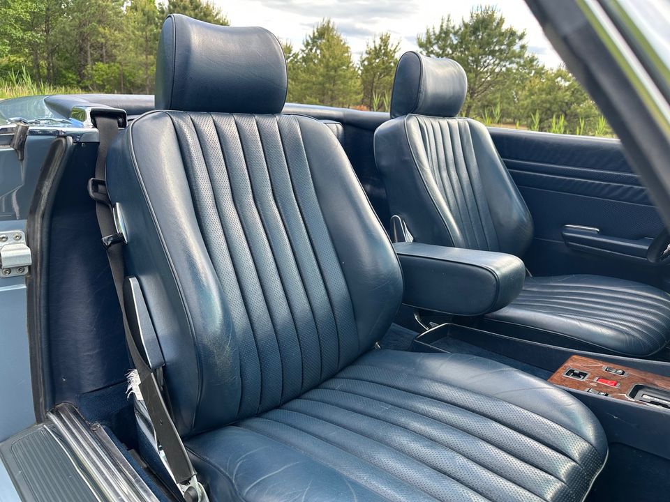 1986 Mercedes-Benz 560SL