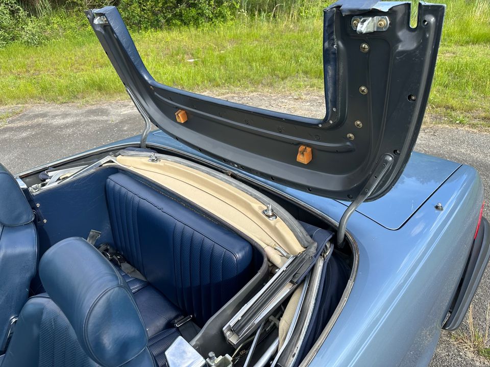 1986 Mercedes-Benz 560SL