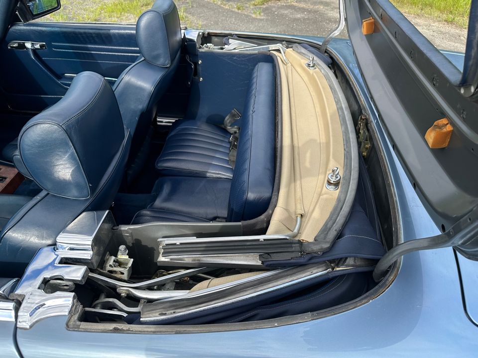 1986 Mercedes-Benz 560SL