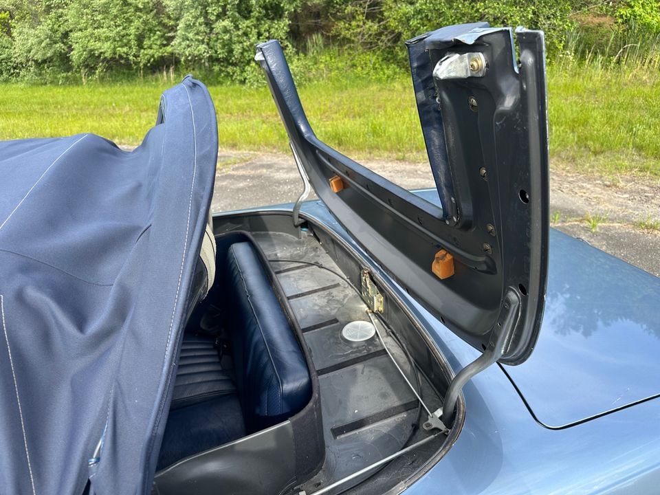 1986 Mercedes-Benz 560SL