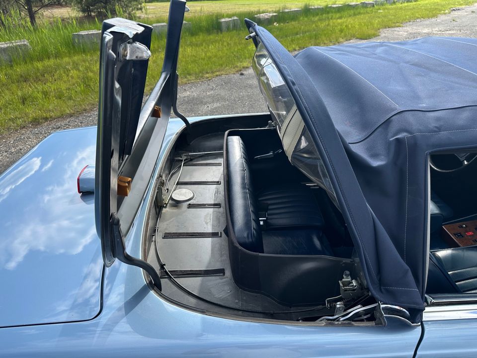 1986 Mercedes-Benz 560SL